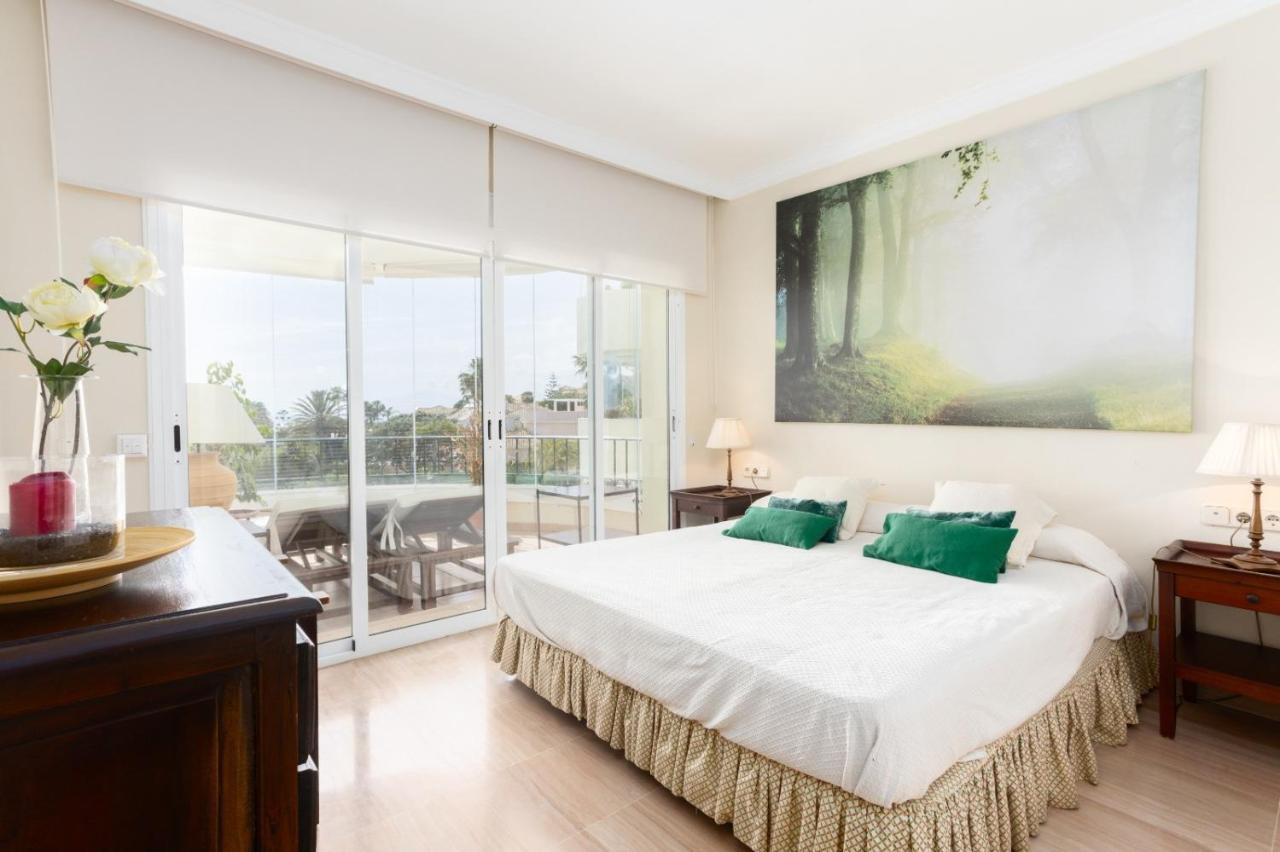 Homeforguest Front Line Beach Apartment In Hacienda Playa 마르베야 외부 사진